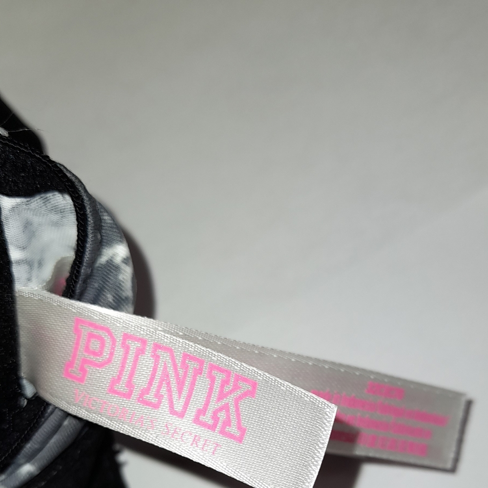Victoria Sectet PINK - Picture 4 of 4